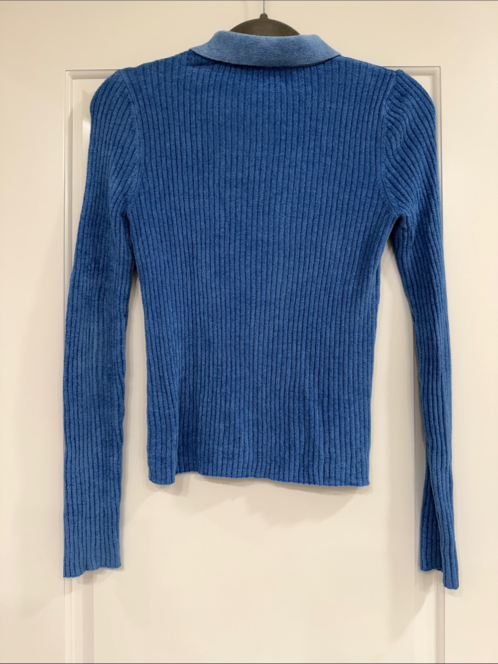 Pinko Blue Ribbed Collared V-Neck Button Cardigan - Picture 8 of 10